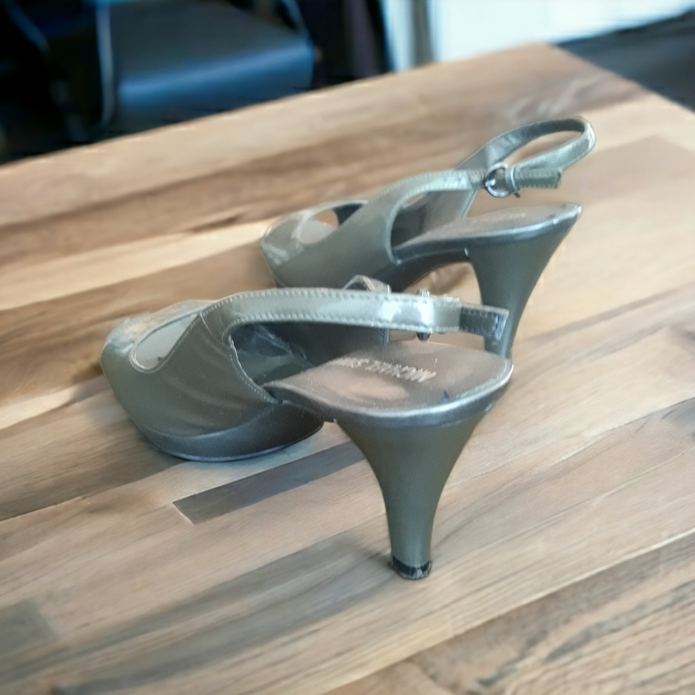 Michael Shannon Size 6m pewter